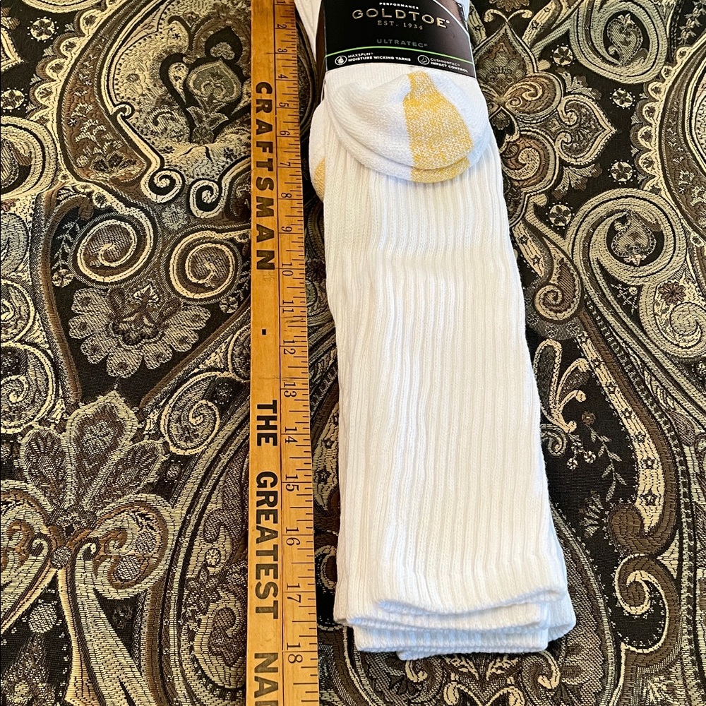 NWT Gold Toe Over-The-Calf White Cotton Rich Socks For Men or Women. 3 pairs 🏝️ - Picture 8 of 9
